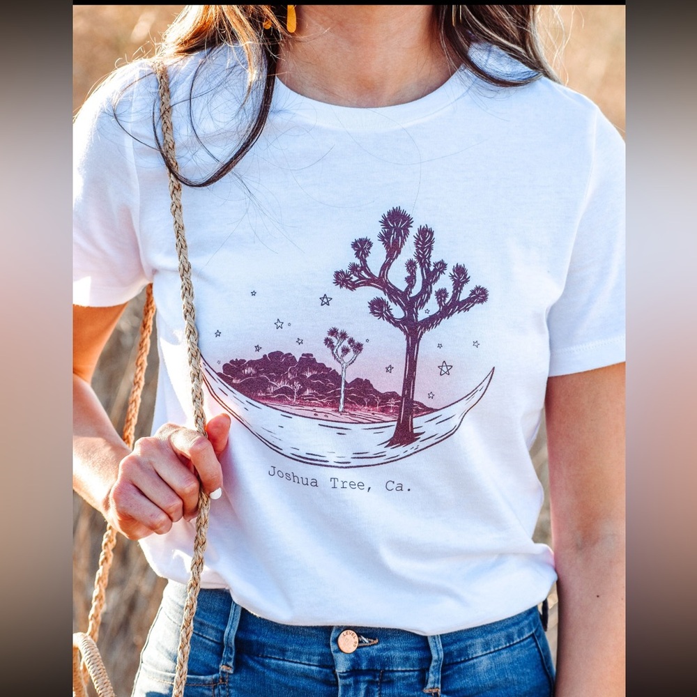 NWT Joshua Tree Graphic Tee